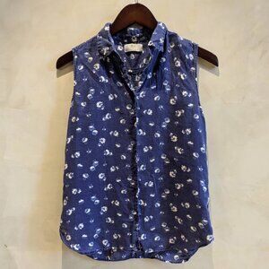 UNIQLO FLORAL BLUE CHAMBRAY COLLARED SLEEVELESS BUTTONED SHIRT TOP, SMALL